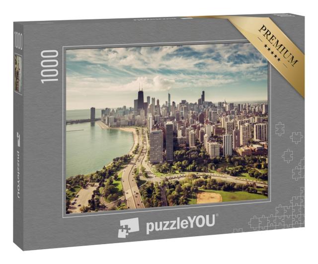 Puzzle „Chicago Skyline mit Straße am Strand aus der Luft“