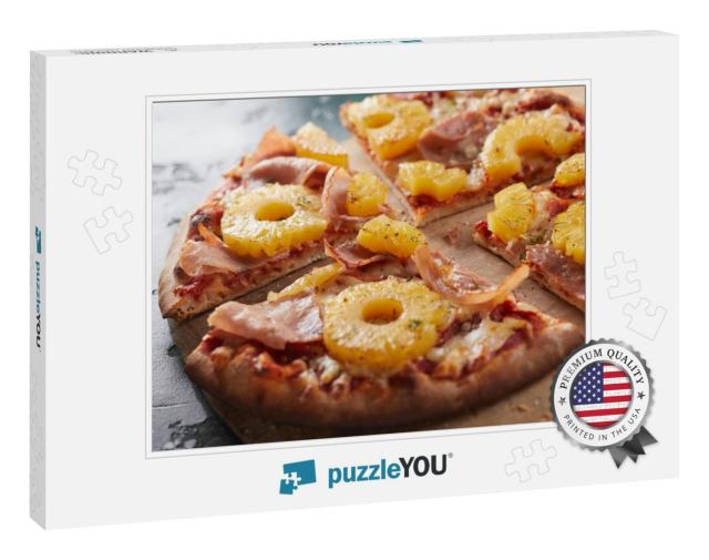 Tasty Hawaiian Pizza with Pineapple Rings & Prosciutto Ha... Jigsaw Puzzle