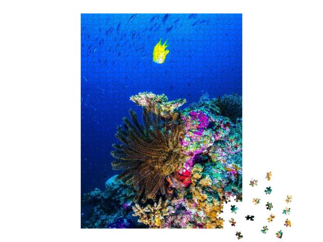 Puzzle 1000 Teile „Gelber Korallenfisch in Unterwasserszene, farbenfrohe Koralle unter Wasser“