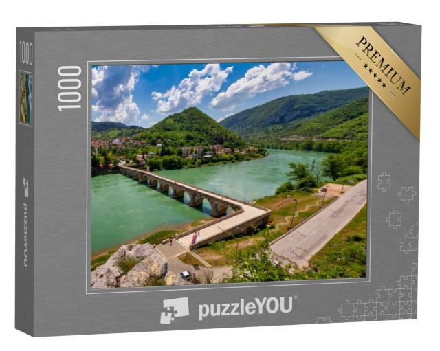 Puzzel 1000 stukjes „Stenen brug Mehmed Pasja Sokolovic over de rivier de Drina“