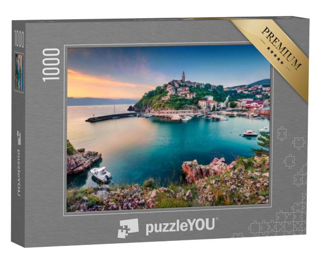 Puzzel 1000 stukjes „Stadsgezicht van de stad Vrbnik in de ochtend, Krk, Kroatië“