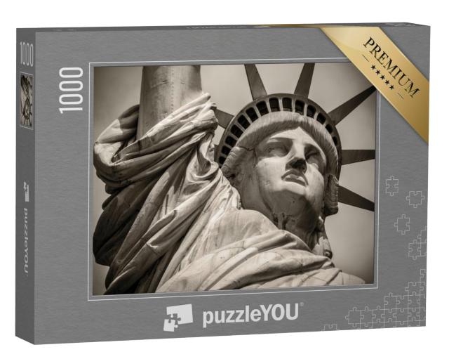 Puzzel 1000 stukjes „Close-up van het Vrijheidsbeeld in zwart-wit“