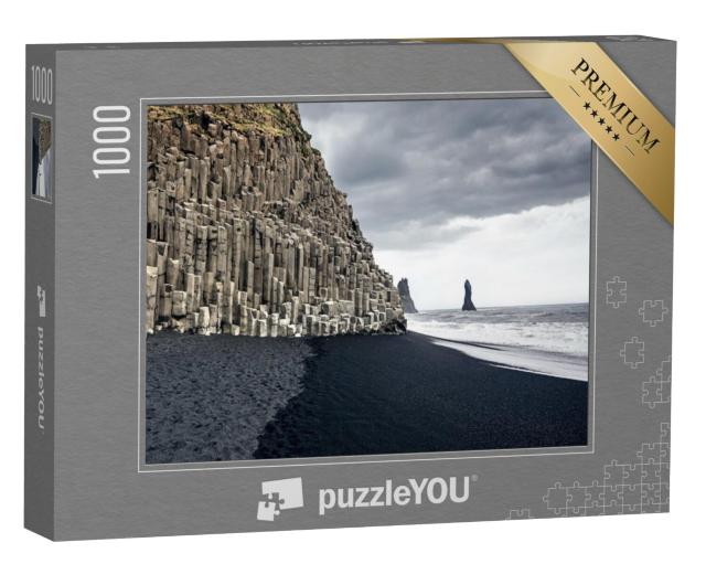 Puzzel 1000 stukjes „Het zwarte zandstrand van Reynisfjara en de berg Reynisfjall, IJsland“