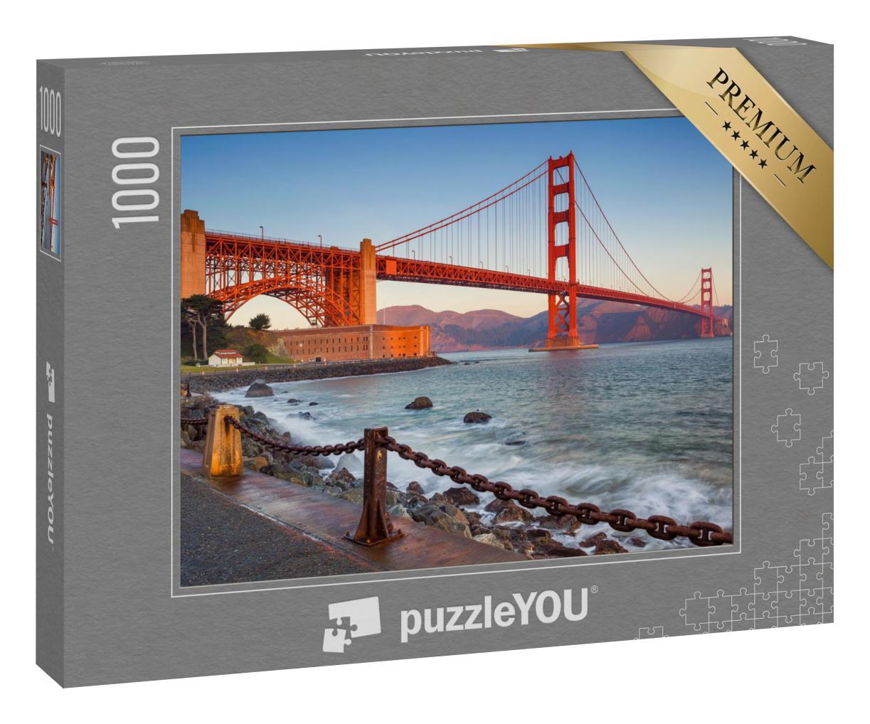 Puzzle 1000 Teile „ Golden Gate Bridge bei Sonnenaufgang, San Francisco“