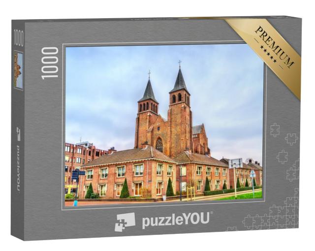 Puzzel 1000 stukjes „De Sint-Walburgiskerk, een voormalige kerk in het historische centrum van Arnhem“