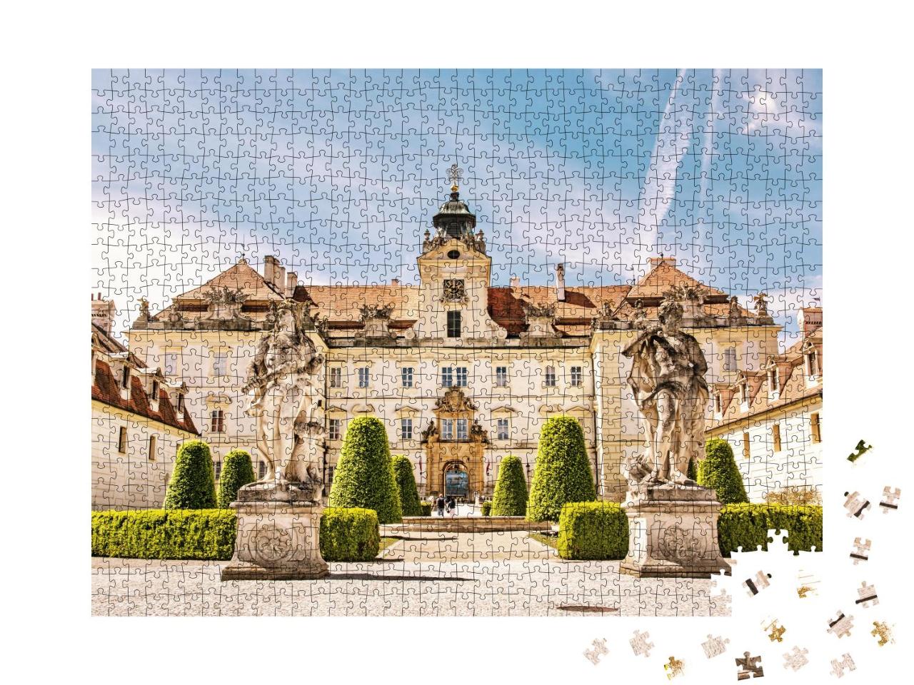 Puzzle 1000 Teile „Barockresidenzen von Valtice, Mitteleuropa“