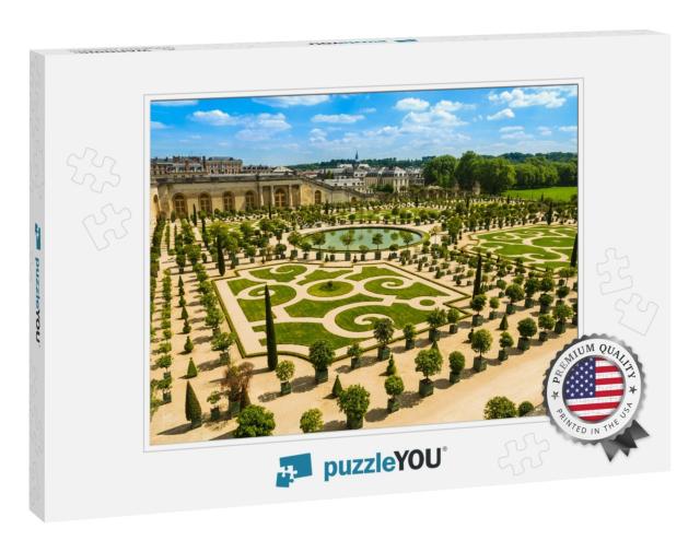 Versailles, France Gardens of the Versailles Palace Near... Jigsaw Puzzle