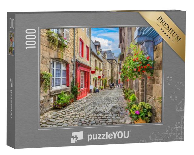 Puzzel 1000 stukjes „Prachtig uitzicht op een pittoresk steegje met historische traditionele huizen“