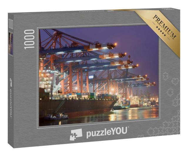Puzzle 1000 Teile „Frachtschiff im Hafen bei Nacht“