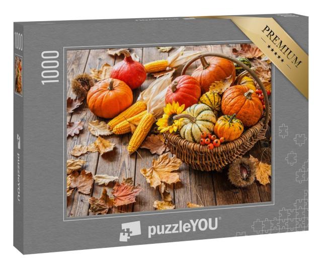 Puzzle 1000 Teile „Herbststillleben mit Kürbissen, Maiskolben und Blättern, Holzuntergrund“