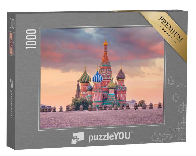 Puzzel 1000 stukjes „Sint-Basiliuskathedraal op het Rode Plein in Moskou bij zonsopgang, Rusland“