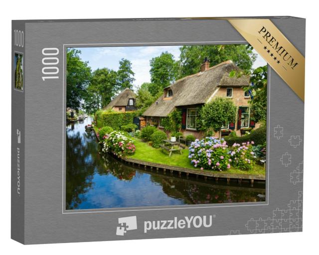 Puzzel 1000 stukjes „Giethoorn met grachten en rustieke rietgedekte huizen in een boerderijenwijk“