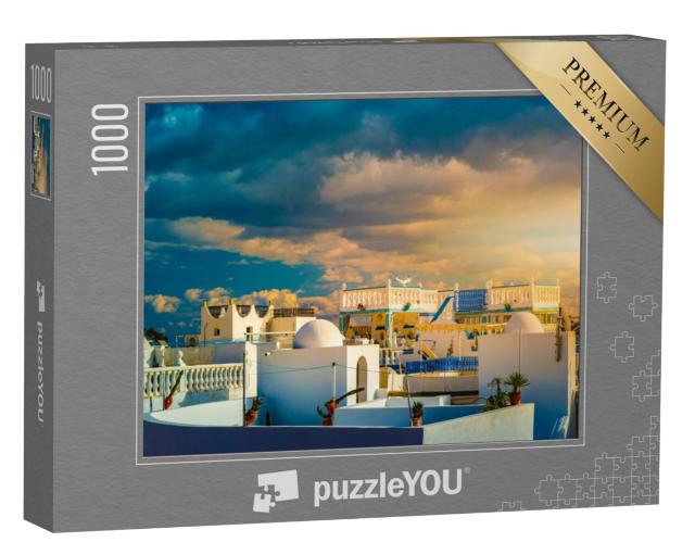 Puzzel 1000 stukjes „Dramatische lucht bij zonsondergang boven Medina, Tunesië“