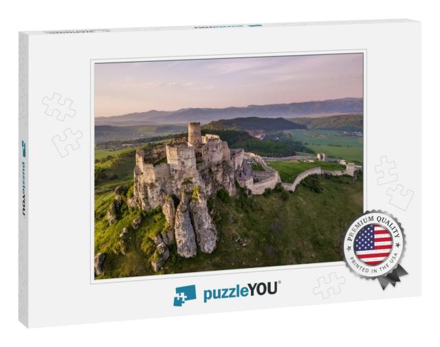 Spis... Castle in Slovakia. Morning Light. Spring Backgroun... Jigsaw Puzzle