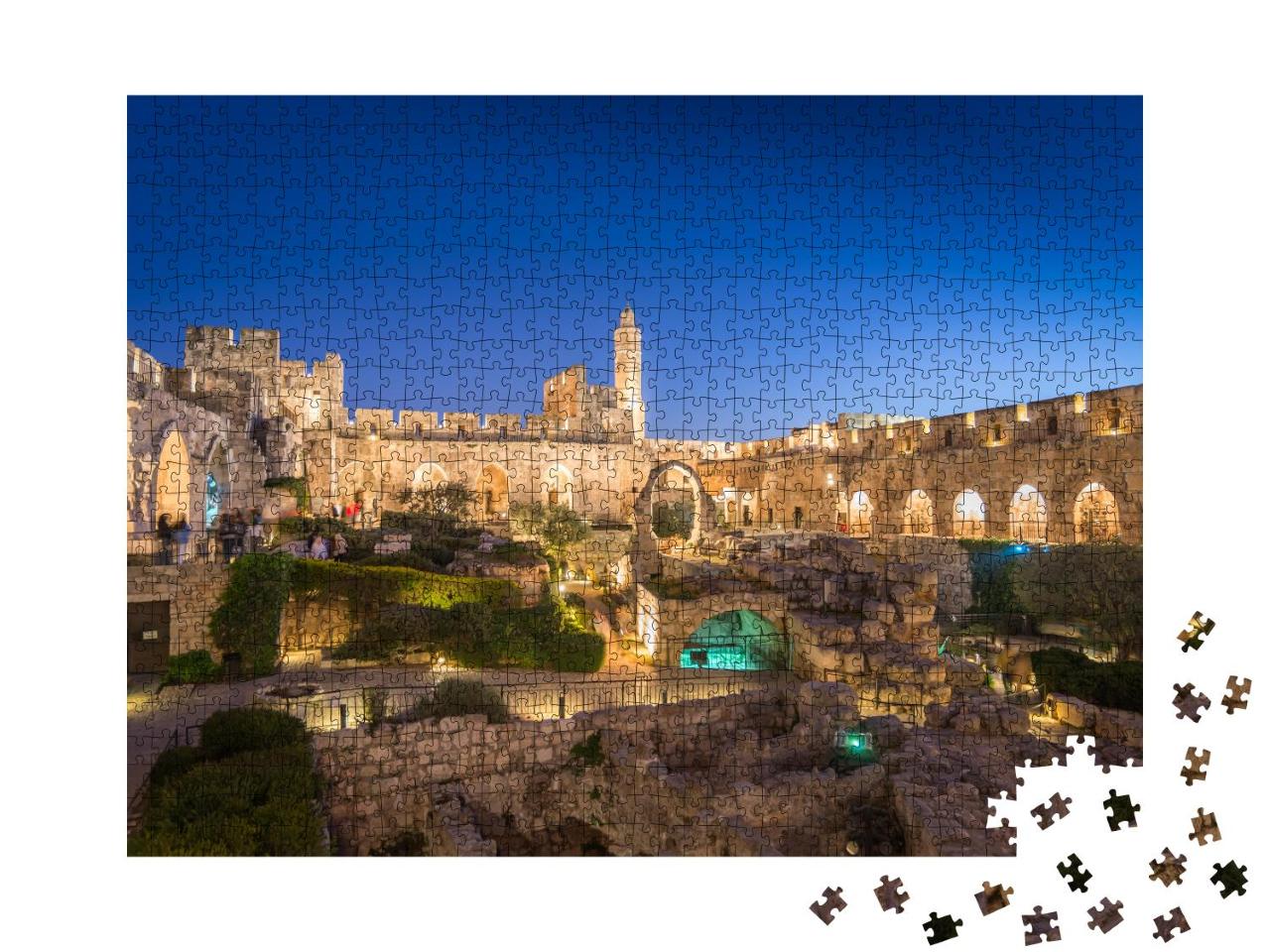 Puzzle 1000 Teile „Jerusalem: Die archäologischen Gärten des Museums der Stadt David am Abend“