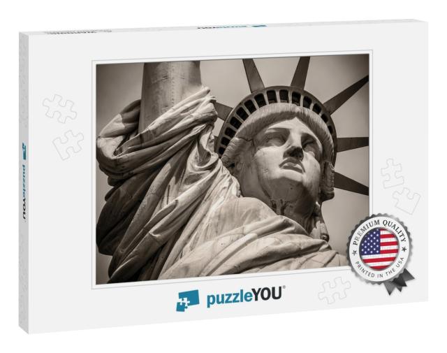 Close-Up Shot of the Statue of Liberty in Black & White... Jigsaw Puzzle